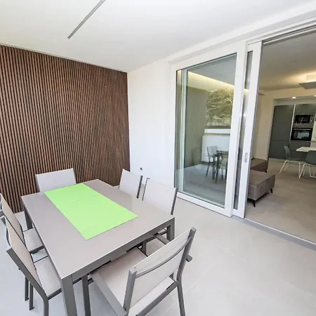 Apartment Ca' Del Mare-1 By Interhome
