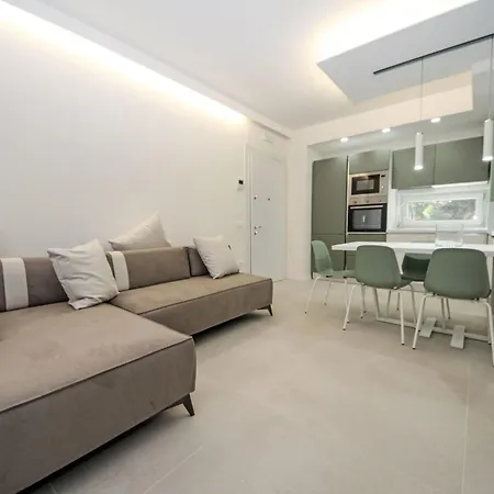 Apartment Ca' Del Mare-1 By Interhome *