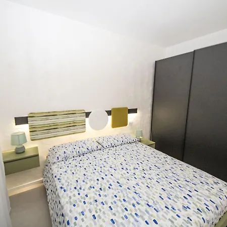 Apartment Ca' Del Mare-1 By Interhome