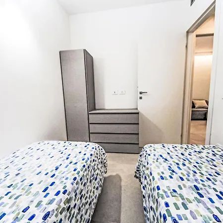 Apartment Ca' Del Mare-1 By Interhome *
